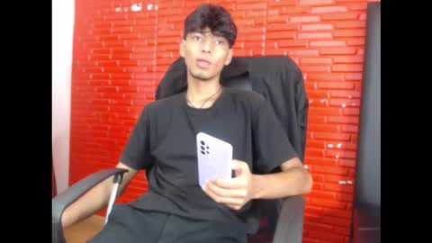 Snapshot of tyler_wolf_1 chatting on October 2025 11:52:01 AM tyler_wolf_1 online show from October 2025 11:52:01 AM