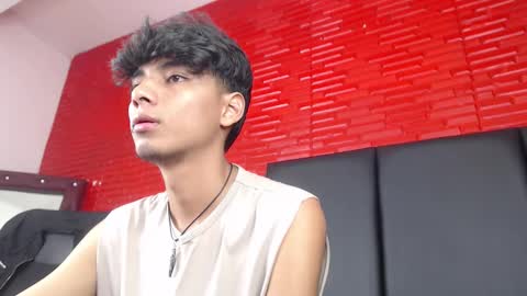 Snapshot of tyler_wolf_1 chatting on October 2025 12:36:02 PM tyler_wolf_1 online show from October 2025 12:36:02 PM