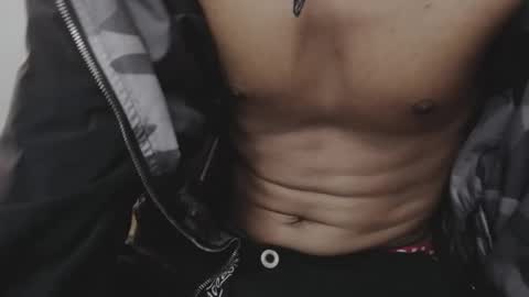 Snapshot of tyler_wolf_1 chatting on October 2025 12:23:02 PM tyler_wolf_1 online show from October 2025 12:23:02 PM