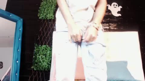 Snapshot of tyler_wolf_1 chatting on November 2025 12:18:02 PM tyler_wolf_1 online show from November 2025 12:18:02 PM