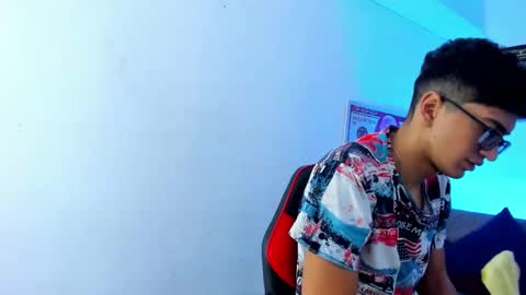   online show from December 2024 09:24:01 AM