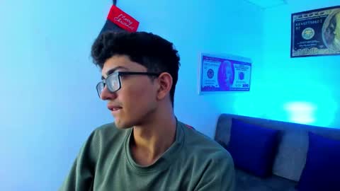   online show from December 2024 02:41:01 AM