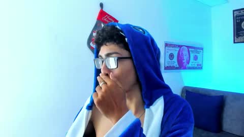   online show from December 2024 07:13:02 AM