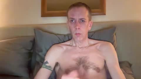 Snapshot of tyronev70 chatting on February 2025 02:38:01 AM Ty online show from February 2025 02:38:01 AM