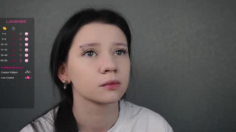 Lili online show from January 2025 09:21:01 PM