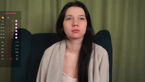 Lili online show from January 2025 08:11:02 PM