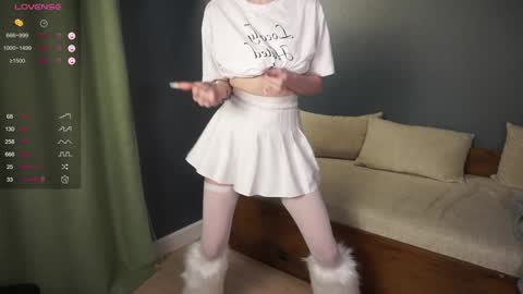 Lili online show from January 2025 06:39:01 PM