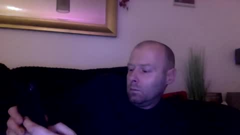 ukmatty3 online show from December 2024 08:36:02 PM
