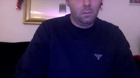 ukmatty3 online show from December 2024 02:45:02 AM