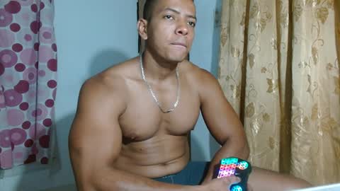 Felipe  model independent online show from December 2024 06:45:01 AM