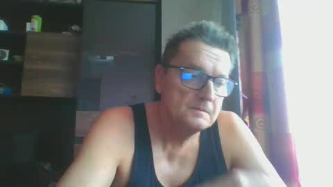 Snapshot of ulmeni4 chatting on January 2025 09:00:01 AM ulmeni4 online show from January 2025 09:00:01 AM