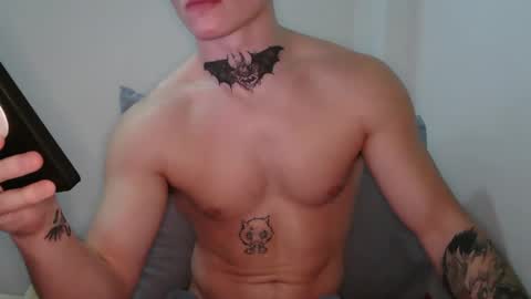 Ultra Boy online show from November 2025 04:12:02 AM