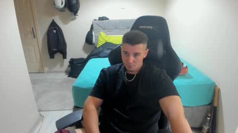 hi im mike tyson -  online show from October 2025 07:56:02 PM