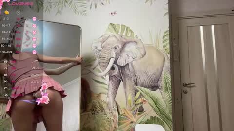 Snapshot of unarks chatting on December 2025 08:25:01 PM unarks online show from December 2025 08:25:01 PM