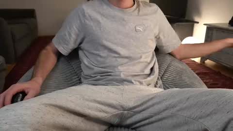 Snapshot of uncutgerman420 chatting on November 2025 07:23:02 PM Mister Uncut online show from November 2025 07:23:02 PM