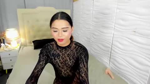 Snapshot of unforgetableasiancock chatting on February 2025 05:33:01 PM unforgetableasiancock online show from February 2025 05:33:01 PM