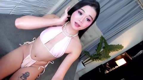 Snapshot of unforgetableasiancock chatting on October 2025 11:07:01 PM unforgetableasiancock online show from October 2025 11:07:01 PM