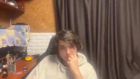 Snapshot of unholy_heat chatting on November 2025 10:15:02 PM Anri online show from November 2025 10:15:02 PM