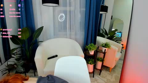 Snapshot of unicent chatting on December 2024 12:40:02 PM Call me Mira thumbs up its make me happy online show from December 2024 12:40:02 PM