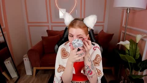 Snapshot of unicent chatting on December 2024 06:43:02 PM Call me Mira thumbs up its make me happy online show from December 2024 06:43:02 PM