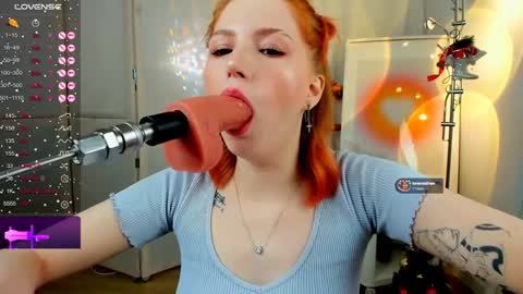 Snapshot of unicent chatting on January 2025 11:29:01 PM Call me Mira thumbs up its make me happy online show from January 2025 11:29:01 PM