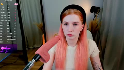 Snapshot of unicent chatting on January 2025 10:08:02 PM Call me Mira thumbs up its make me happy online show from January 2025 10:08:02 PM