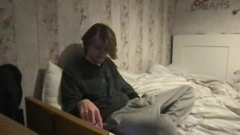 Unknown online show from December 2024 10:18:02 PM