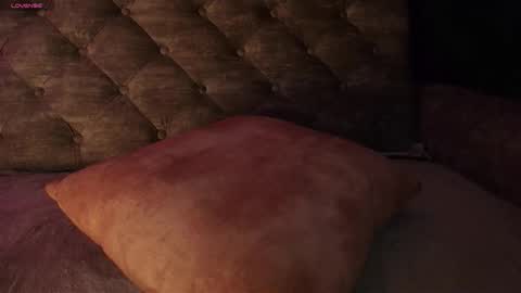 Snapshot of unu_nai chatting on October 2025 06:12:01 AM new INSTA online show from October 2025 06:12:01 AM