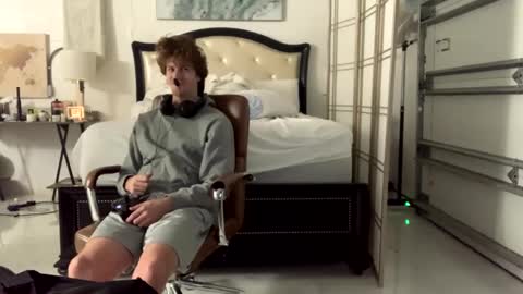 Stepbro online show from February 2025 05:40:02 AM