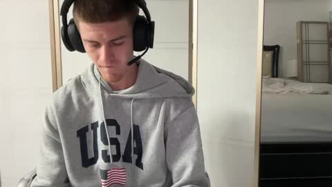 Stepbro online show from February 2025 11:09:02 AM