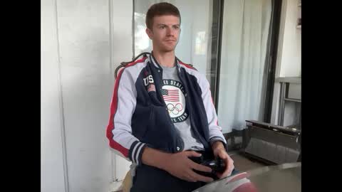 Stepbro online show from March 2025 01:38:02 PM