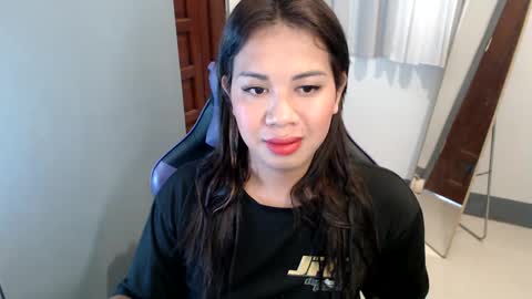 Vee online show from January 2025 02:52:01 AM