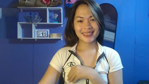 Snapshot of ur_perfectgirlmsa chatting on October 2025 07:25:02 PM Ms. A lets go pass or pvt show online show from October 2025 07:25:02 PM