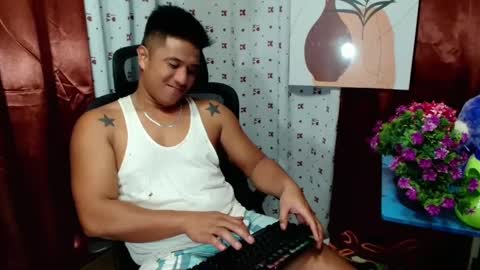 Snapshot of ur_pinoydave chatting on December 2024 06:04:02 PM Dave online show from December 2024 06:04:02 PM