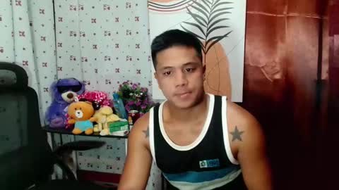 Snapshot of ur_pinoydave chatting on January 2025 11:53:02 PM Dave online show from January 2025 11:53:02 PM