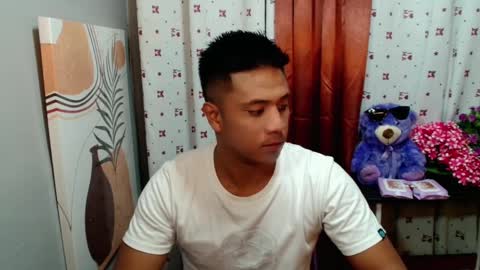 Snapshot of ur_pinoydave chatting on February 2025 03:28:02 PM Dave online show from February 2025 03:28:02 PM