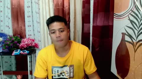 Snapshot of ur_pinoydave chatting on March 2025 04:32:02 PM Dave online show from March 2025 04:32:02 PM