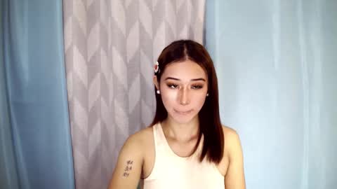 Snapshot of ur_rianlover chatting on November 2025 05:42:01 AM ur_rianlover online show from November 2025 05:42:01 AM