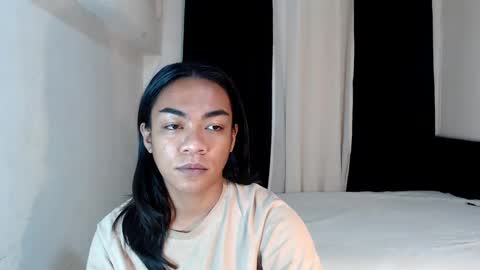 Olivia online show from February 2025 06:32:02 AM