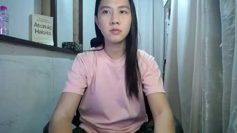 Erika online show from February 2025 01:14:01 PM