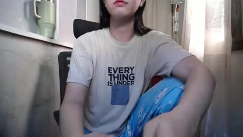 Erika online show from October 2025 12:22:02 AM