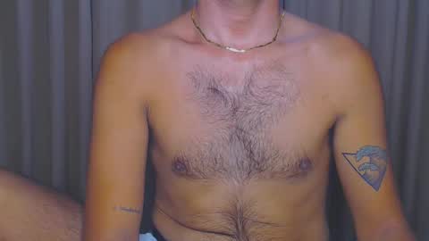 Snapshot of urasianversahunkxx chatting on September 2025 12:21:02 AM johnzen online show from September 2025 12:21:02 AM