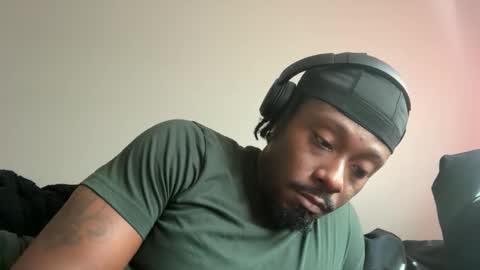 Snapshot of urbandick5 chatting on October 2025 06:12:01 PM urbandick5 online show from October 2025 06:12:01 PM