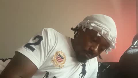 Snapshot of urbandick5 chatting on October 2025 07:14:02 PM urbandick5 online show from October 2025 07:14:02 PM