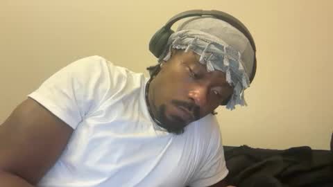 Snapshot of urbandick5 chatting on November 2025 02:13:02 AM urbandick5 online show from November 2025 02:13:02 AM