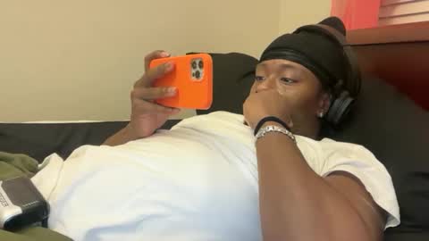 Snapshot of urbandick5 chatting on November 2025 12:43:01 AM urbandick5 online show from November 2025 12:43:01 AM