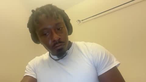 Snapshot of urbandick5 chatting on November 2025 01:06:01 AM urbandick5 online show from November 2025 01:06:01 AM