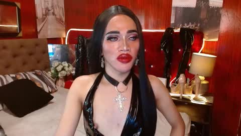 KENDALL online show from December 2024 01:24:01 PM