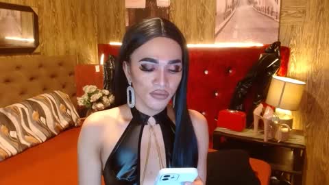 KENDALL online show from December 2024 07:39:01 AM