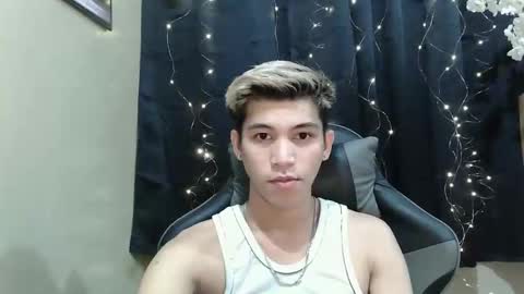 ASIANBBYBOY online show from September 2025 12:40:01 PM